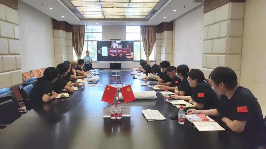思考與討論 領悟掃除精神 | 管理干部《掃除道》第二次拆書會順利開展！